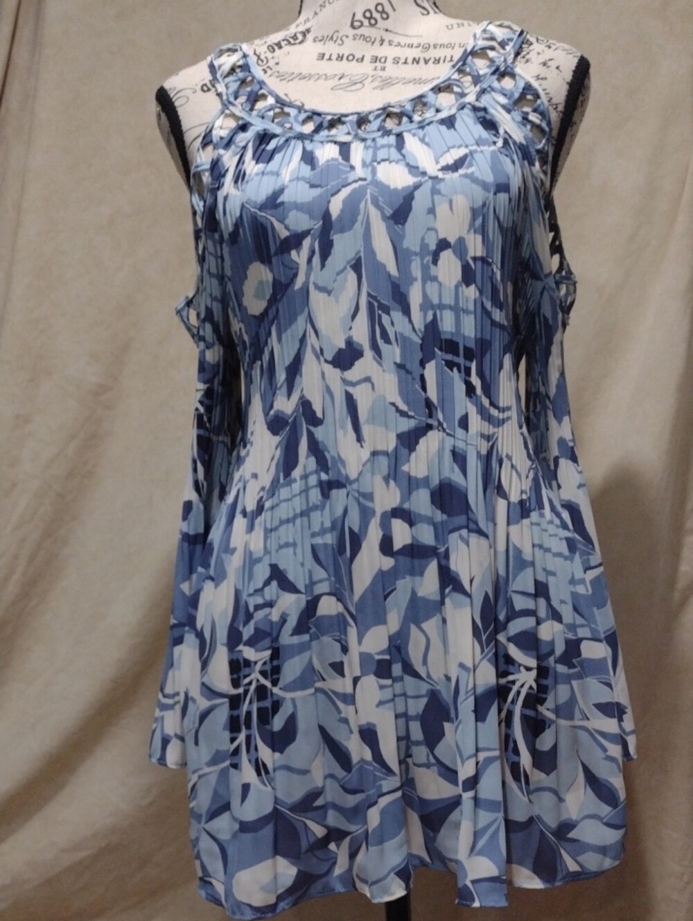 Blue Floral Cold-Shoulder Women's Top